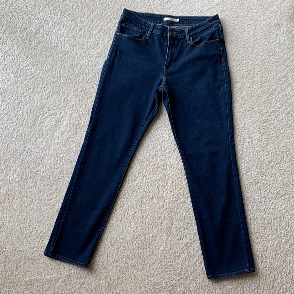 Levi’s Mid Rise Skinny Dark Wash Blue Denim Jeans